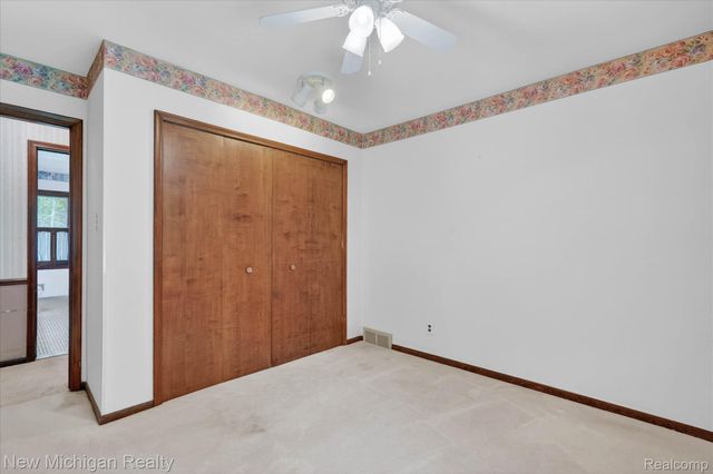 1325 Pine Grove Lane, Milford Charter Township, MI 48381
