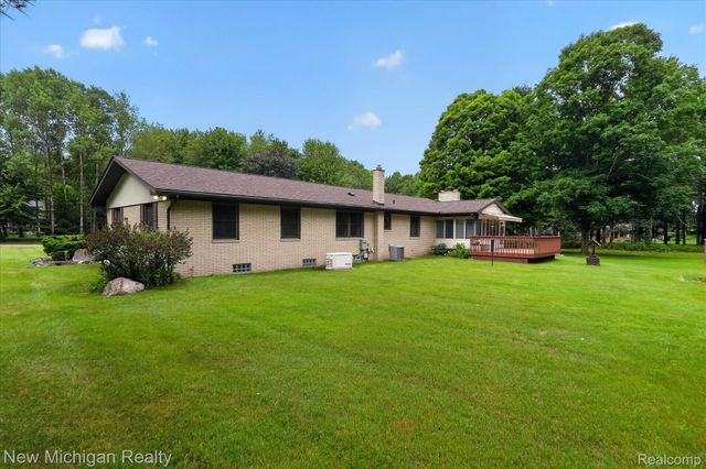 1325 Pine Grove Lane, Milford Charter Township, MI 48381
