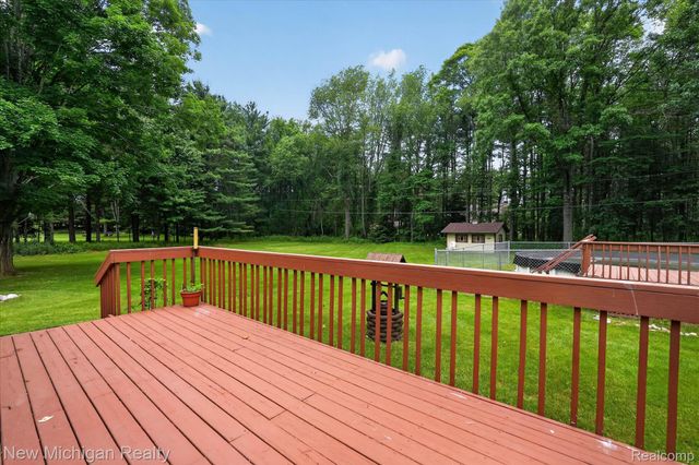 1325 Pine Grove Lane, Milford Charter Township, MI 48381