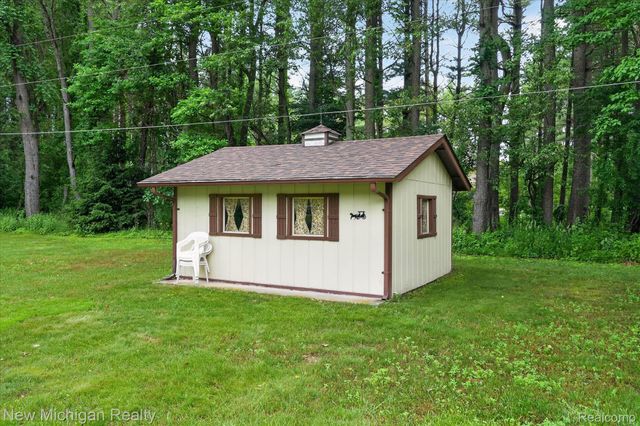 1325 Pine Grove Lane, Milford Charter Township, MI 48381