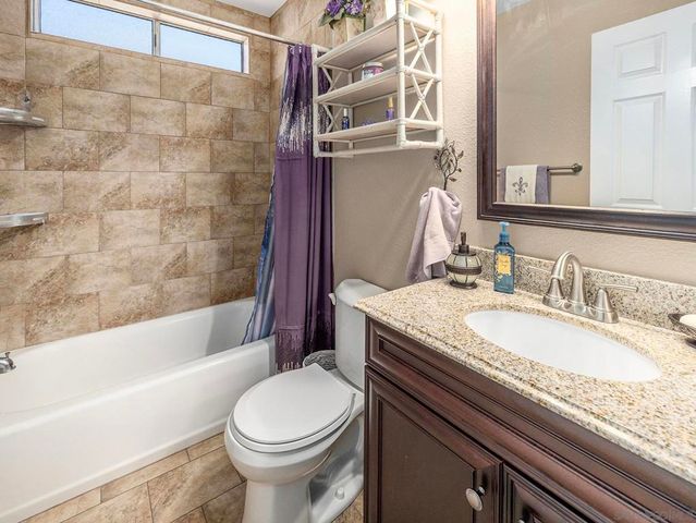 15935 Spring Oaks Road 98, El Cajon, CA 92021