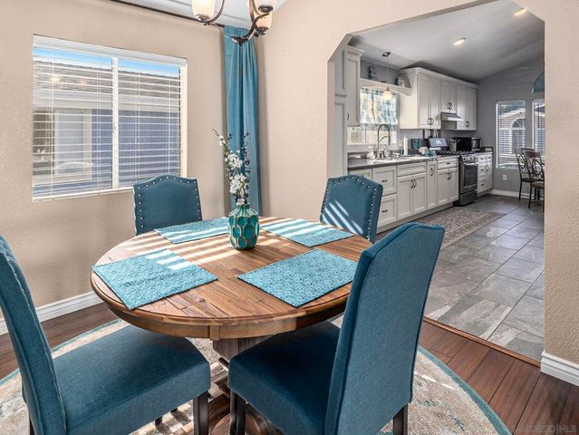 15935 Spring Oaks Road 98, El Cajon, CA 92021