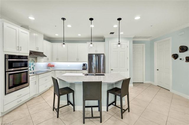 4560 Colony Villas DR 1701, Bonita Springs, FL 34134
