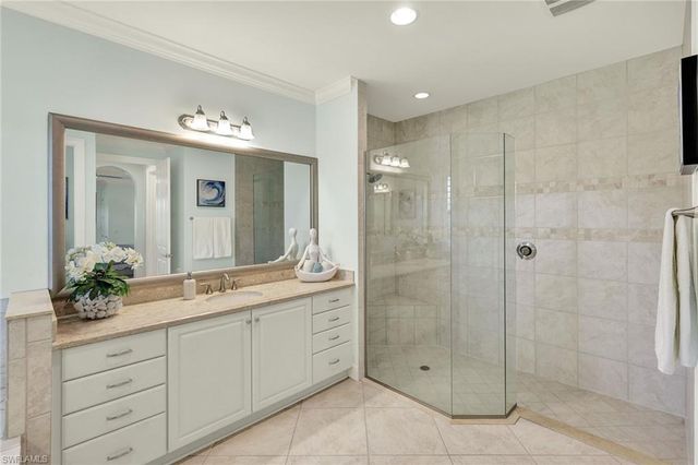 4560 Colony Villas DR 1701, Bonita Springs, FL 34134