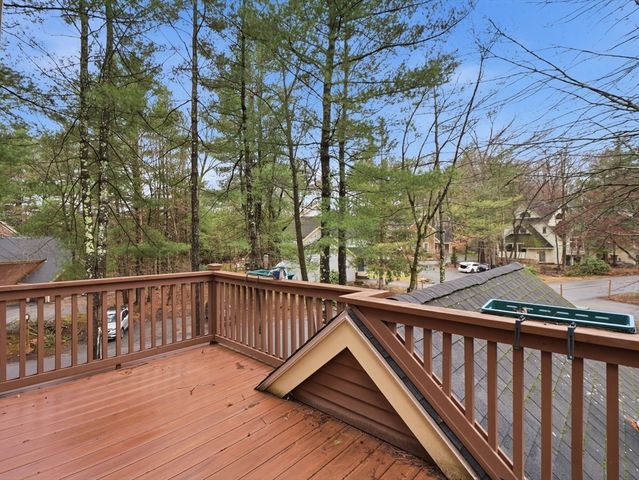111 Brigham St 19A, Hudson, MA 01749