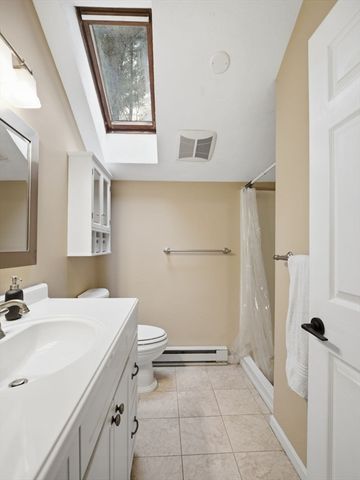 111 Brigham St 19A, Hudson, MA 01749