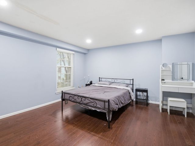111 Brigham St 19A, Hudson, MA 01749