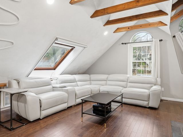 111 Brigham St 19A, Hudson, MA 01749