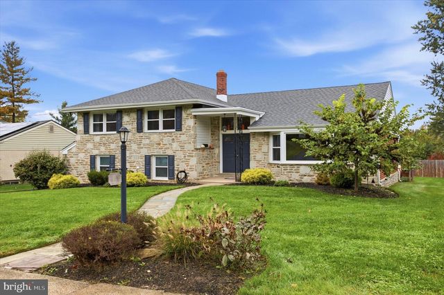 903 SUMMIT LN, Oreland, PA 19075