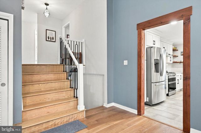 903 SUMMIT LN, Oreland, PA 19075