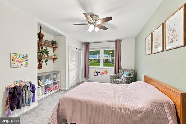903 SUMMIT LN, Oreland, PA 19075