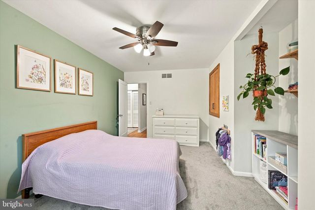 903 SUMMIT LN, Oreland, PA 19075