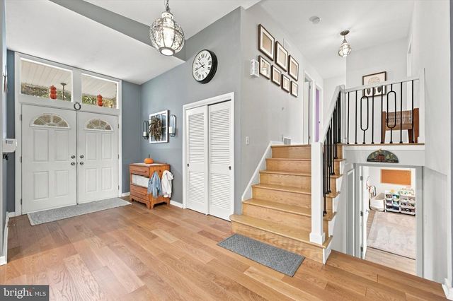 903 SUMMIT LN, Oreland, PA 19075