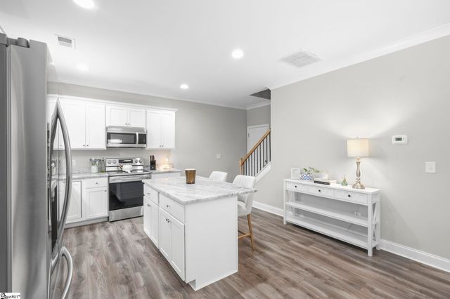 649 Duncan Station Drive, Duncan, SC 29334