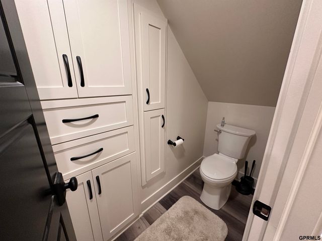 702 Hickory Street, Omaha, NE 68108