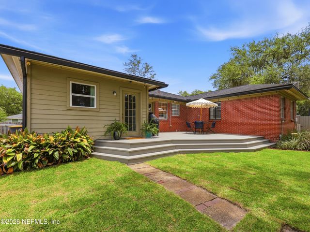 1630 MAYVIEW Road, Jacksonville, FL 32210