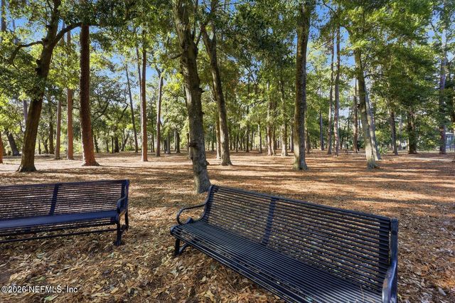 1630 MAYVIEW Road, Jacksonville, FL 32210