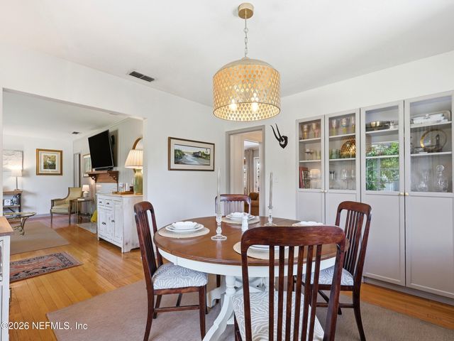 1630 MAYVIEW Road, Jacksonville, FL 32210