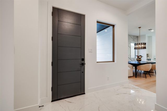 816 W 17th Street, Houston, TX 77008