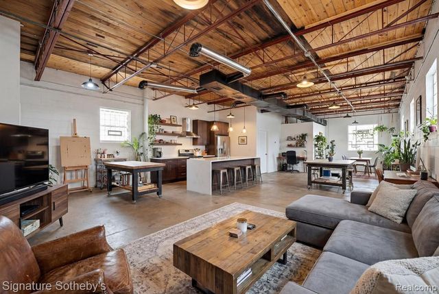 6543 Hastings Street, Detroit, MI 48211