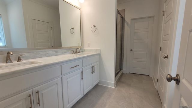 7024 Garden Hill Dr, Baton Rouge, LA 70817