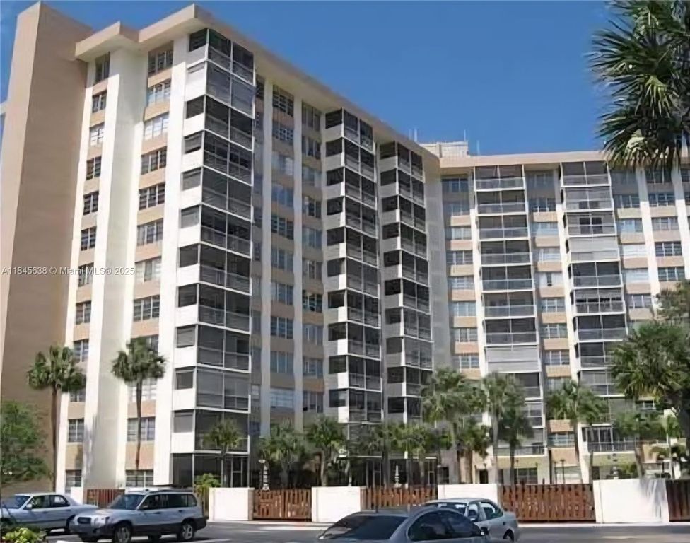 10777 W Sample Rd 1104, Coral Springs, FL 33065