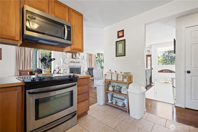 9721 194th Street E, Graham, WA 98338