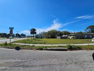 4620 Rosehill Avenue, Titusville, FL 32780