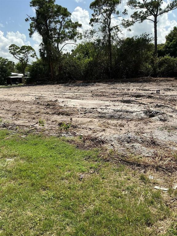 6804 Penny Lane, Fort Pierce, FL 34951