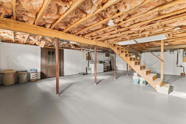 77 Kiahs Way, East Sandwich, MA 02537