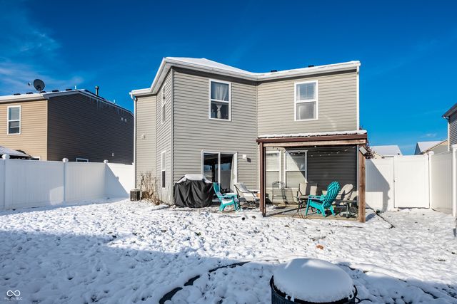 8254 S Midnight Drive, Pendleton, IN 46064