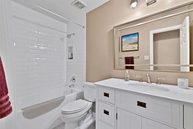 5709 Northcrest Drive, Flower Mound, TX 75028