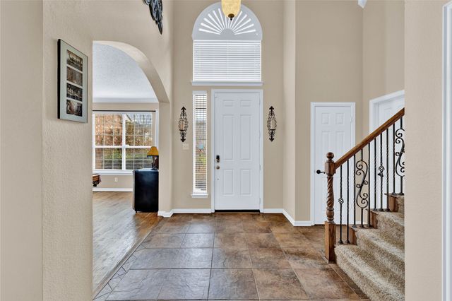 5709 Northcrest Drive, Flower Mound, TX 75028