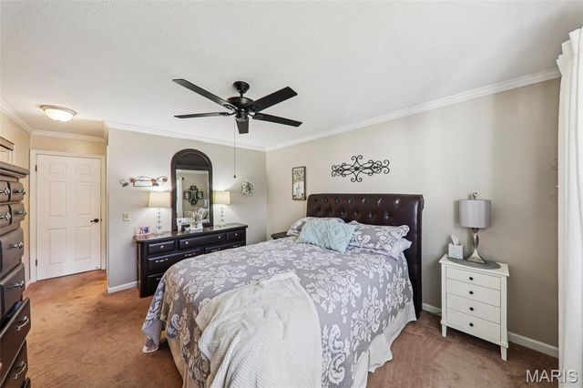 5933 Loblolly Court, St Louis, MO 63128