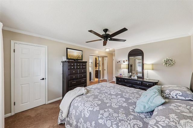 5933 Loblolly Court, St Louis, MO 63128