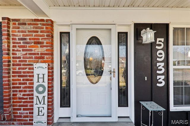 5933 Loblolly Court, St Louis, MO 63128