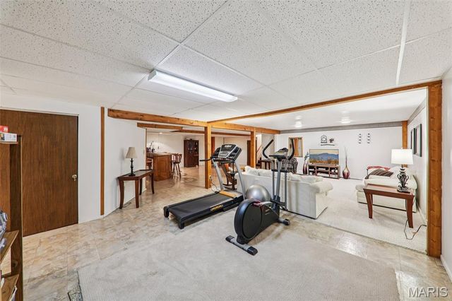 5933 Loblolly Court, St Louis, MO 63128