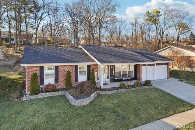 5933 Loblolly Court, St Louis, MO 63128