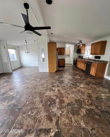 8601 N 103RD Avenue 58, Peoria, AZ 85345