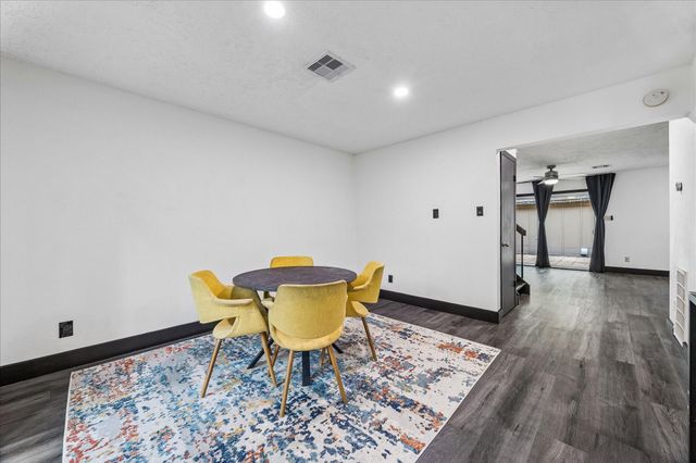 2407 W Settlers Way, The Woodlands, TX 77380