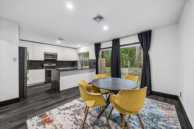 2407 W Settlers Way, The Woodlands, TX 77380