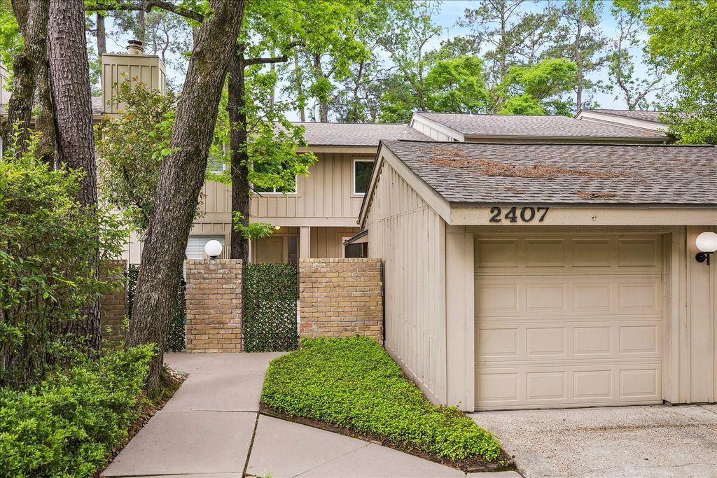 2407 W Settlers Way, The Woodlands, TX 77380