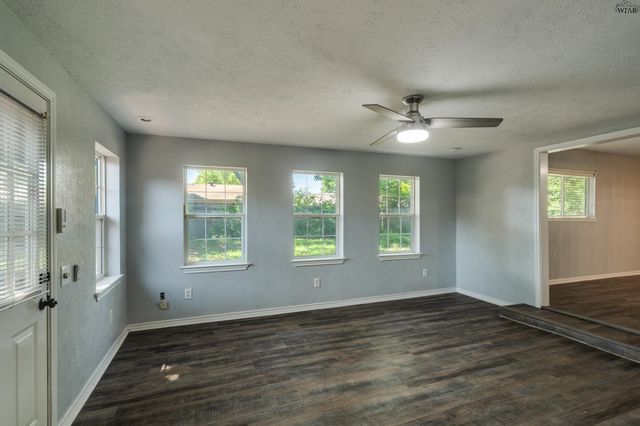 3510 KENT LANE, Wichita Falls, TX 76308