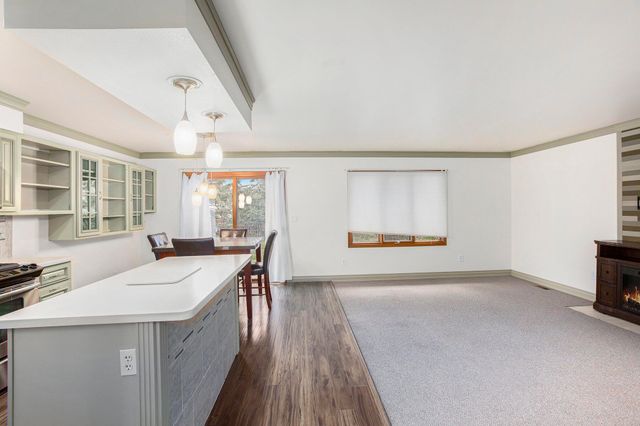 548 Park Place, Saline City, MI 48176