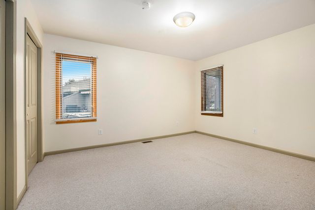 548 Park Place, Saline City, MI 48176