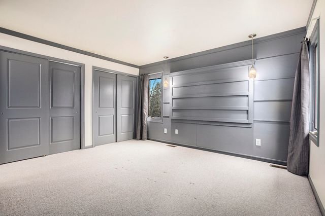 548 Park Place, Saline City, MI 48176