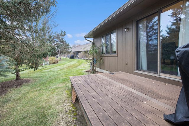548 Park Place, Saline City, MI 48176