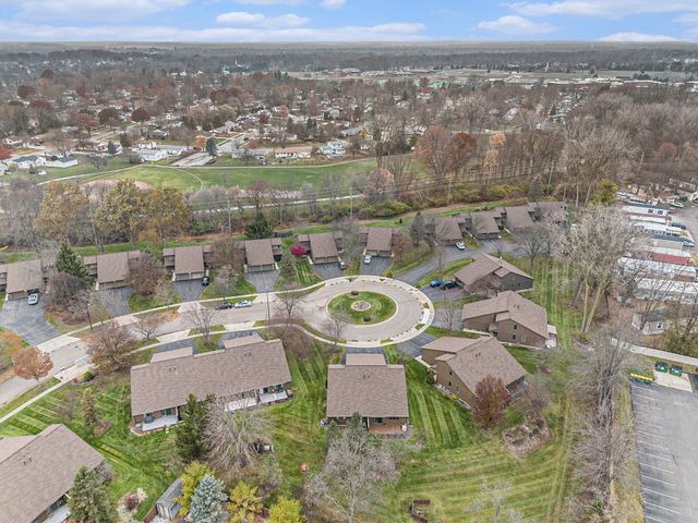 548 Park Place, Saline City, MI 48176