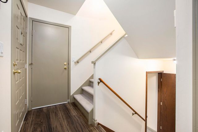 548 Park Place, Saline City, MI 48176