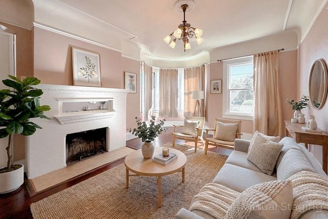 712 West Street, Hollister, CA 95023